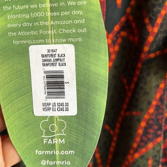 NEW FARM Rio Women Rainforest Black Canvas Jumpsuit Size Small - Picture 7 of 14